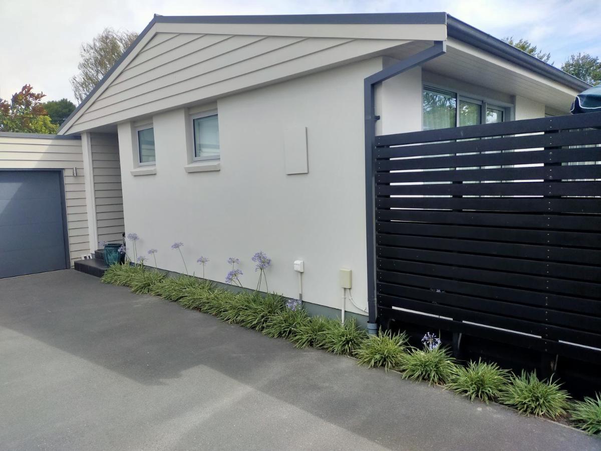 Bed & Breakfast In The Heart Of Fendalton Christchurch Esterno foto