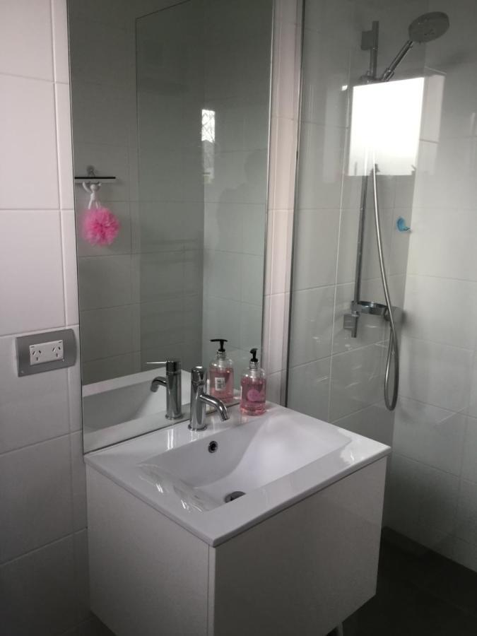 Bed & Breakfast In The Heart Of Fendalton Christchurch Esterno foto